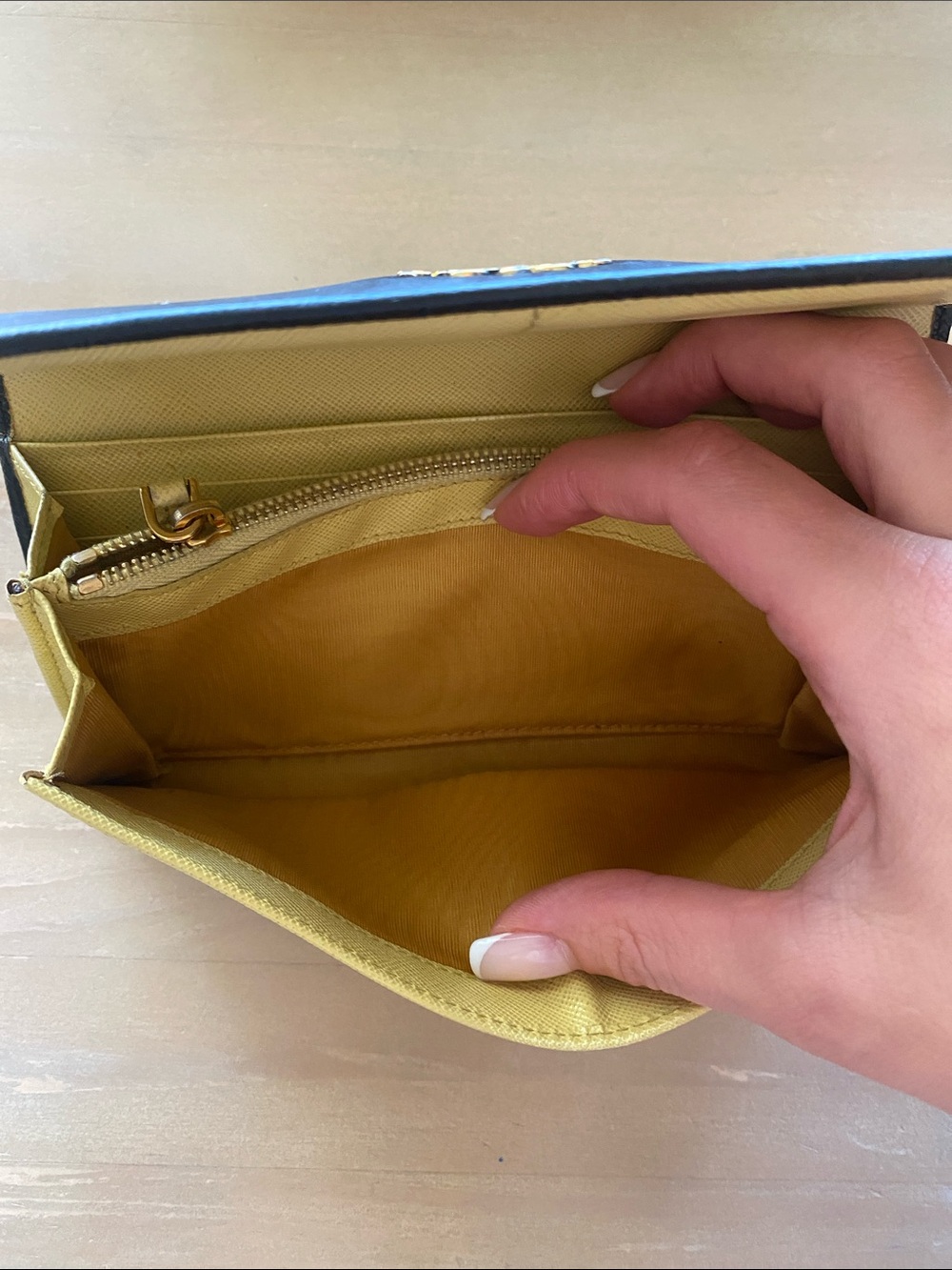 Prada Large Saffiano Leather Wallet Black Flap Wallet Gold Logo Luxury Sleek - Picture 10 of 13
